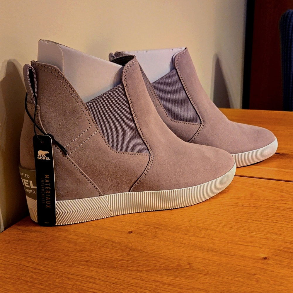 Out n about slip-on wedge